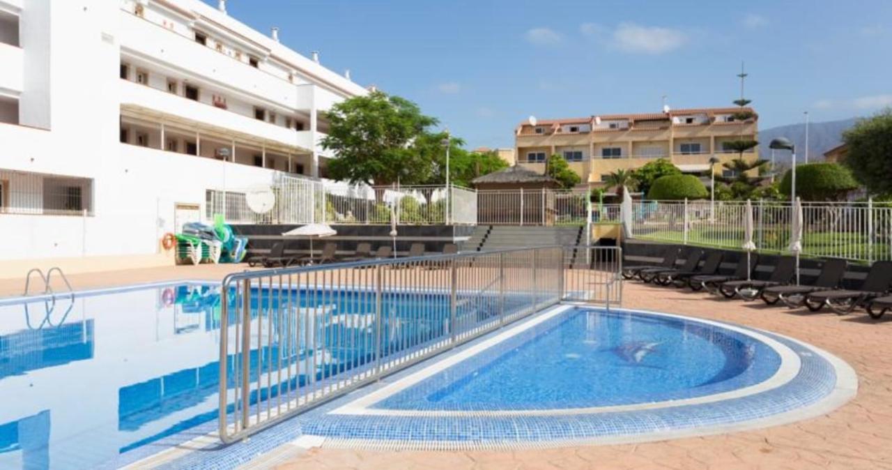 אדחה Oasis Del Duque Apartment מראה חיצוני תמונה